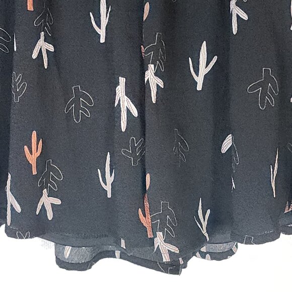 Le Lis Black with Tonal Brown Cactus Fully Lined Poly Span Shorts Macy's Size L - Picture 7 of 16